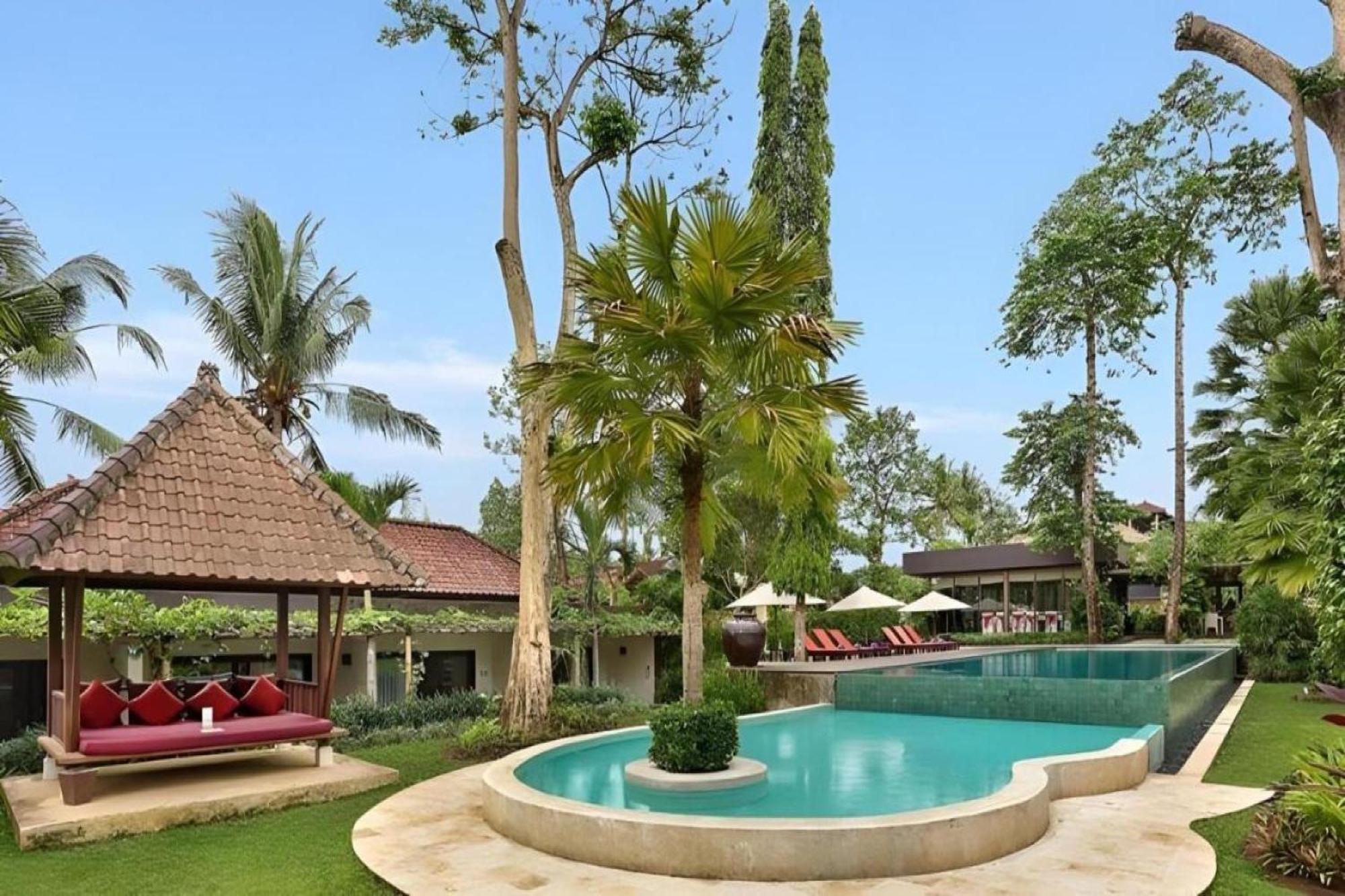 Belvilla Y Resort Near Central Ubud Екстер'єр фото
